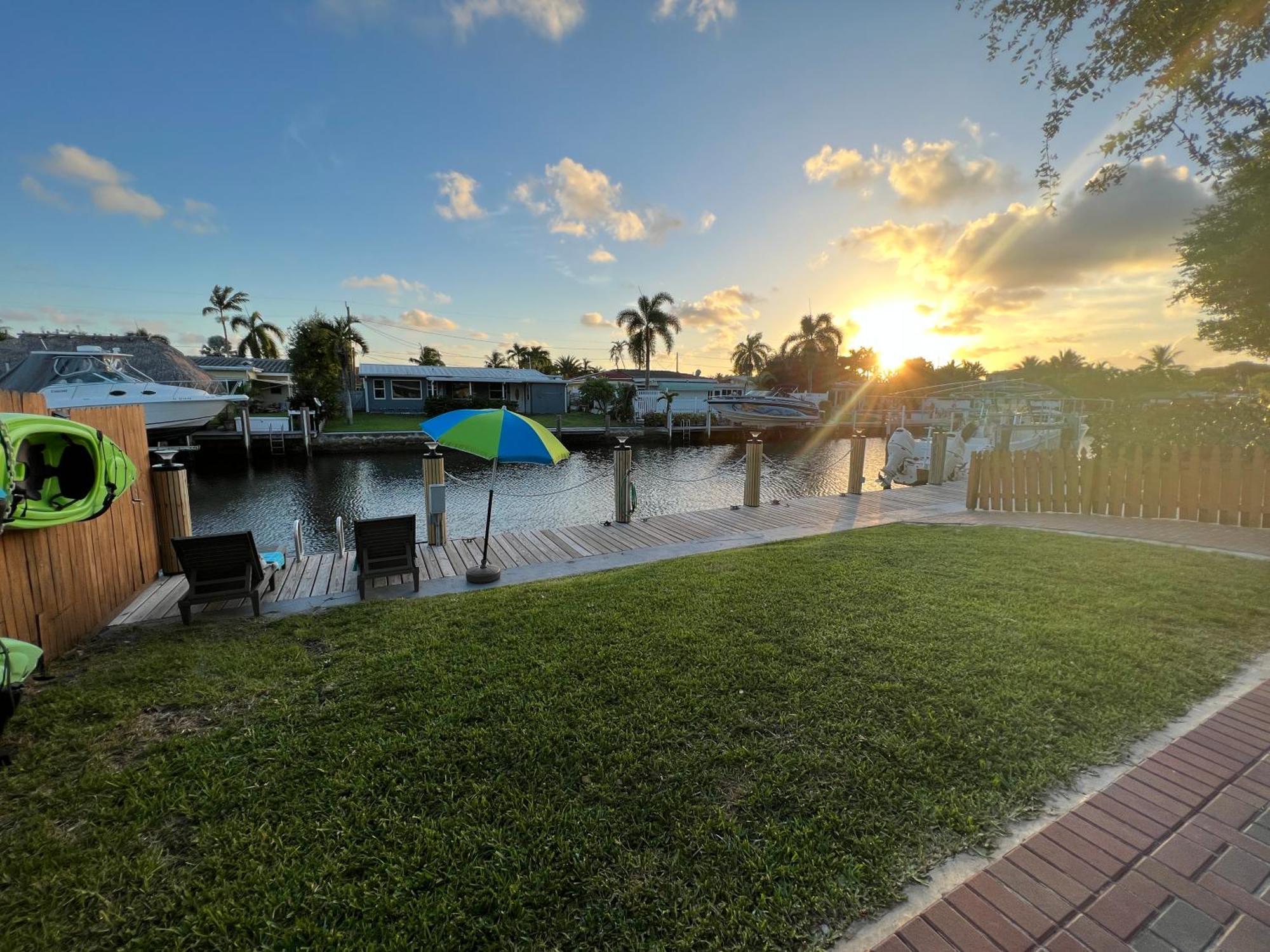 Waterfront Fll&Beaches, Bbq, Kayaks, Canoe ดาเนียบีช ภายนอก รูปภาพ
